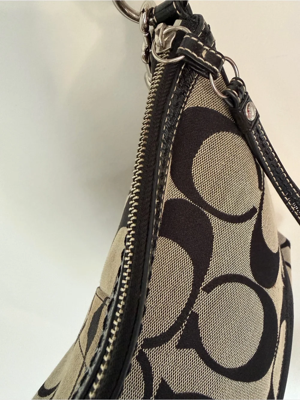 Coach iconic signature